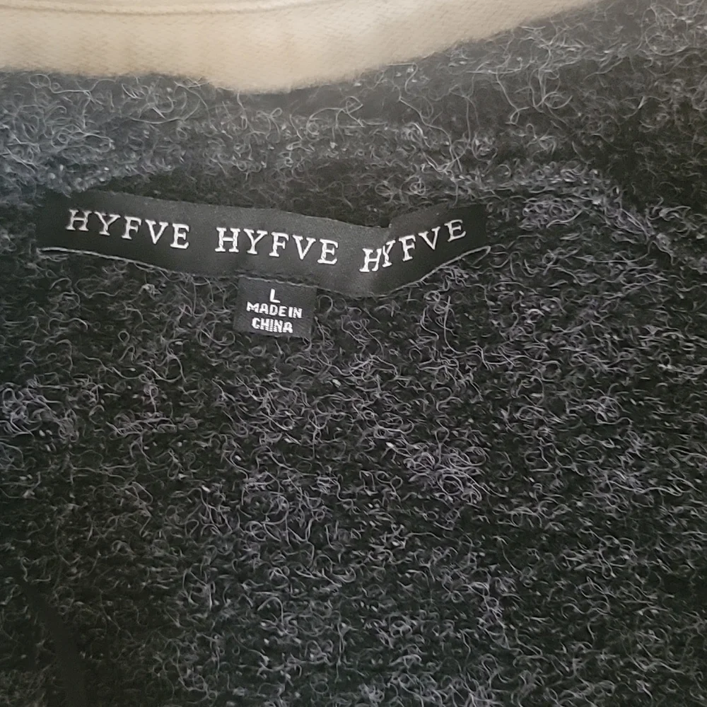 Long Cardigan Sweaters - Picture 8 of 9